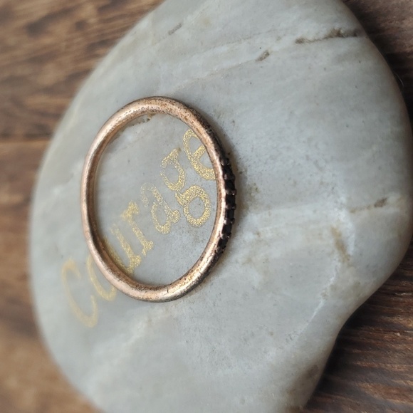 925 size 6 R633 tiny black diamonds 💎 silver sterling ring band Gothic bridal - Picture 2 of 3